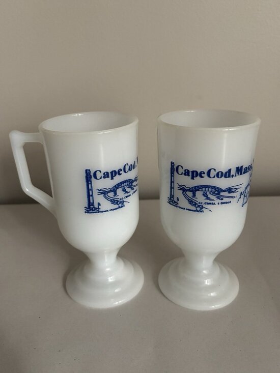 Vintage Milk Glass Mug SET Cape Cod Massachusetts Souvenir Nautical Pedestal - Picture 1 of 11